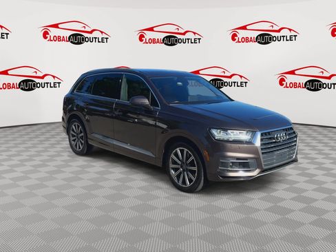 Used 2018 Audi Q7 3.0T Prestige AWD/4WD image 2
