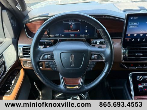Used 2024 Lincoln Navigator L Reserve AWD/4WD image 19