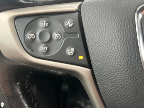 Used 2019 GMC Canyon Denali image 22