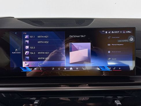 New 2026 BMW X5 sDrive40i w/ Premium Package image 15