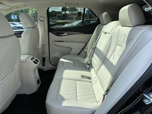 Used 2023 Buick Envision Avenir image 16