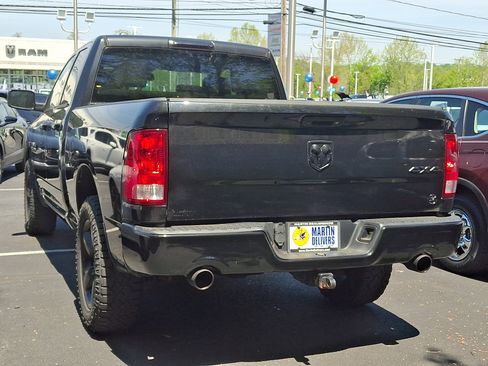 Used 2015 RAM 1500 Express w/ Black Ram 1500 Express Group AWD/4WD image 3