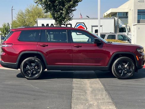 New 2025 Jeep Grand Cherokee L Altitude image 3