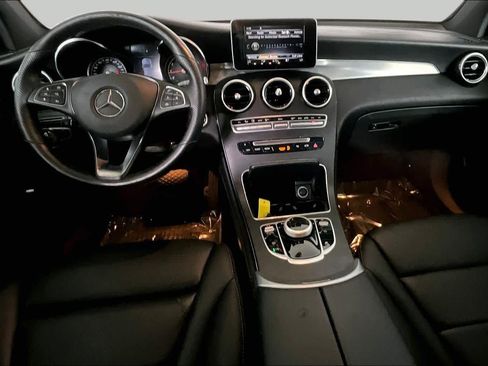 Certified 2019 Mercedes-Benz GLC 300 4MATIC image 16