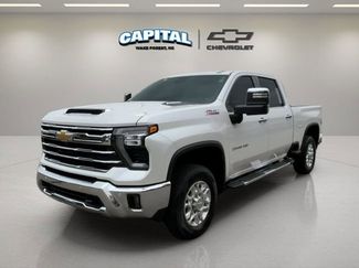 Used 2024 Chevrolet Silverado 2500 LTZ w/ LTZ Premium Package video 1