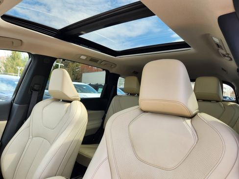 Used 2023 INFINITI QX60 Luxe image 12