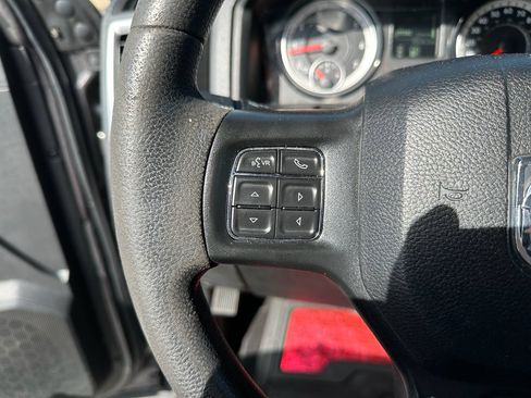 Used 2020 RAM 1500 Classic SLT image 20