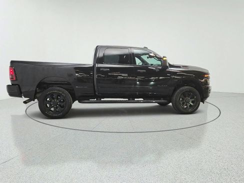 Used 2026 RAM 2500 Big Horn AWD/4WD image 4