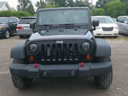 Used 2013 Jeep Wrangler Unlimited Sport AWD/4WD image 2