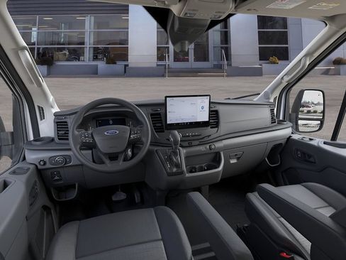 New 2026 Ford Transit 250 148 Medium Roof RWD image 9