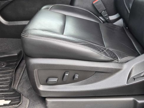 Used 2020 Chevrolet Tahoe LT AWD/4WD image 24