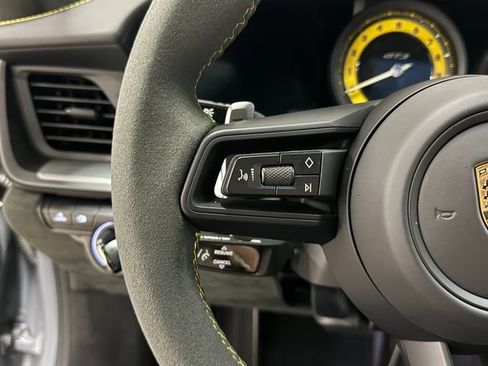 Certified 2024 Porsche 911 GT3 RWD image 19