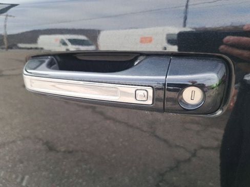 Used 2021 RAM 1500 Limited AWD/4WD image 21
