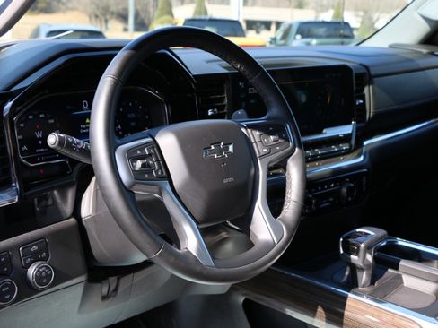 Used 2023 Chevrolet Silverado 1500 RST w/ Redline Edition image 18