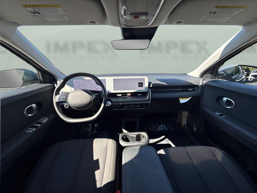 Used 2024 Hyundai Ioniq 5 SE AWD/4WD image 11