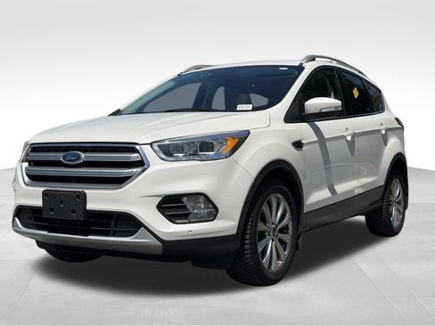 Used 2017 Ford Escape Titanium w/ Equipment Group 301A AWD/4WD image 3