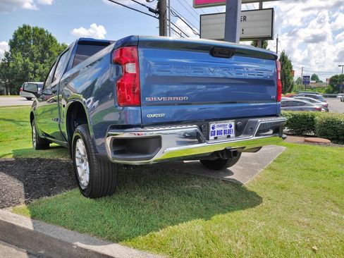 Used 2024 Chevrolet Silverado 1500 LT AWD/4WD image 5