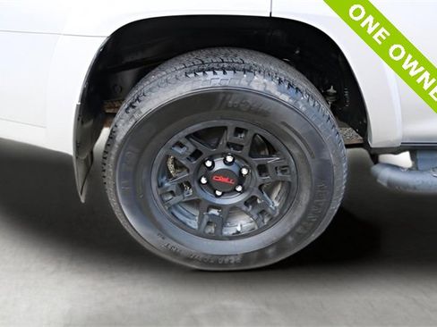 Used 2023 Toyota 4Runner SR5 Premium image 10