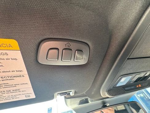 Used 2025 Ford Explorer ST AWD/4WD image 17