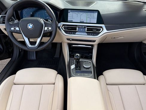 Used 2022 BMW 430i Convertible w/ Convenience Package image 14