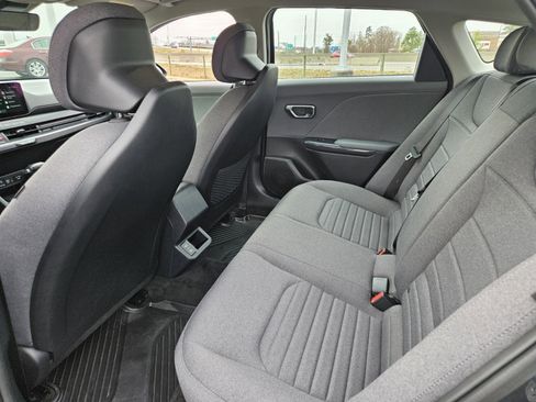Used 2025 Kia K4 EX image 10