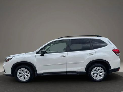 Used 2021 Subaru Forester AWD/4WD image 2