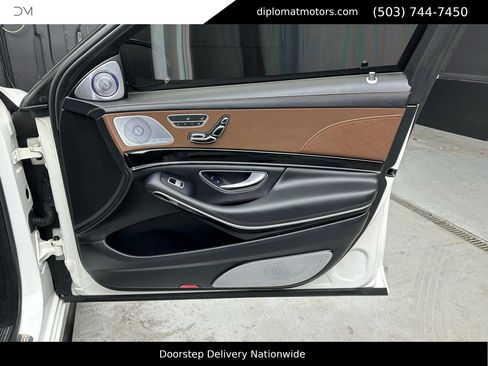 Used 2015 Mercedes-Benz S 65 AMG Sedan image 36