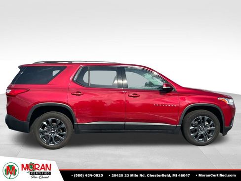 Used 2020 Chevrolet Traverse RS w/ LPO, Floor Liner Package FWD image 6