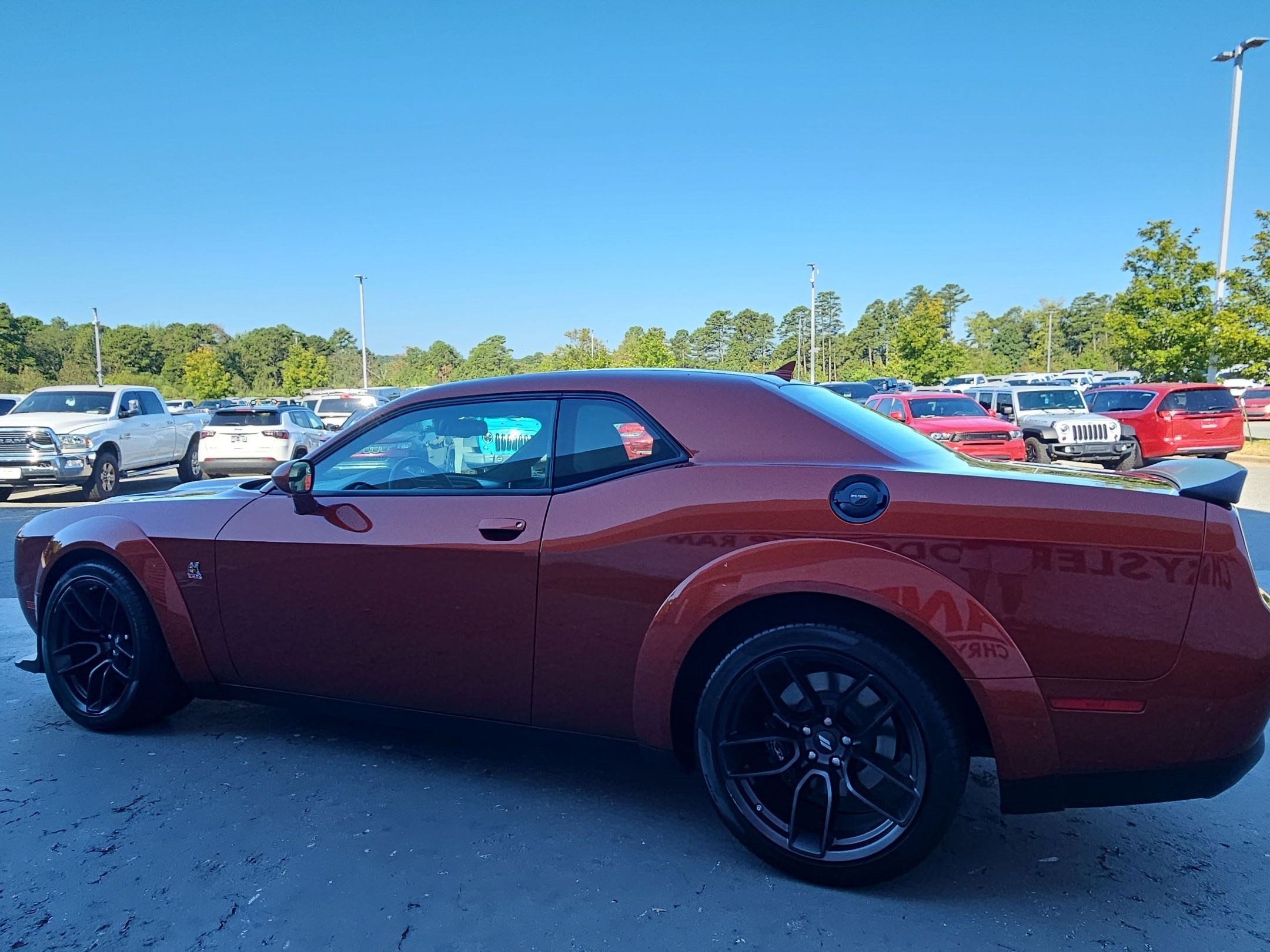 Used 2021 Dodge Challenger R/T Scat Pack RWD image 5