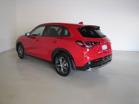 Certified 2024 Honda HR-V EX-L image 23