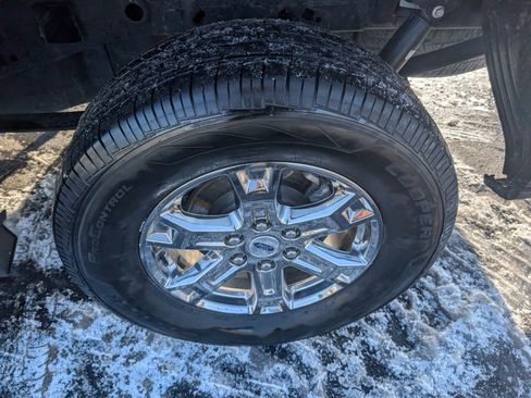 Used 2022 Ford F150 XLT w/ Equipment Group 302A High image 11