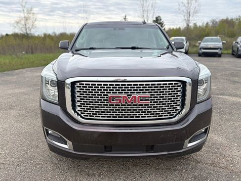Used 2015 GMC Yukon XL Denali w/ Premium Package AWD/4WD image 10