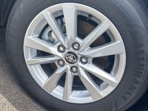 New 2026 Toyota Camry LE FWD image 8