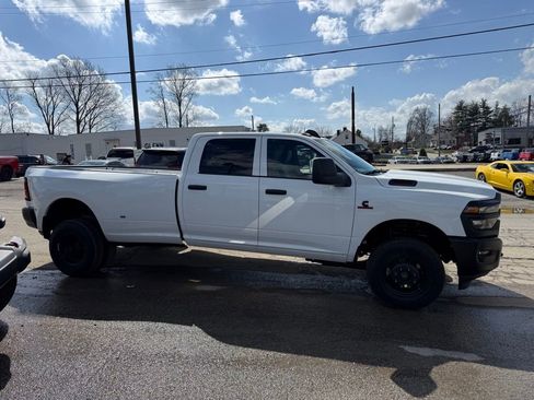 New 2026 RAM 3500 Tradesman AWD/4WD image 5