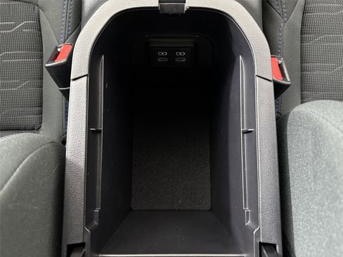 Certified 2024 Toyota RAV4 SE image 31