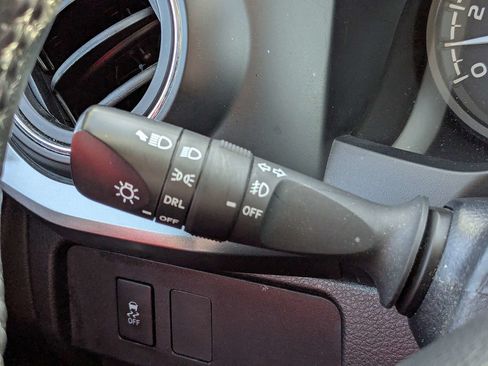 Used 2023 Toyota Tacoma SR5 RWD image 25