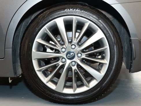 Used 2021 INFINITI Q50 Luxe image 25