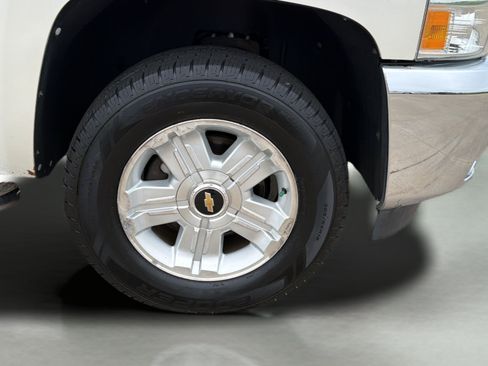 Used 2012 Chevrolet Silverado 1500 LT w/ All-Star Edition AWD/4WD image 23