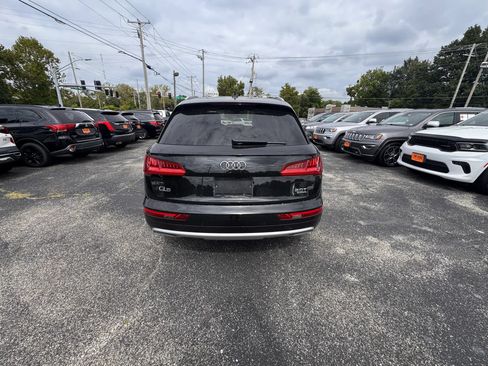 Used 2018 Audi Q5 2.0T Premium Plus w/ Premium Plus Package AWD/4WD image 4