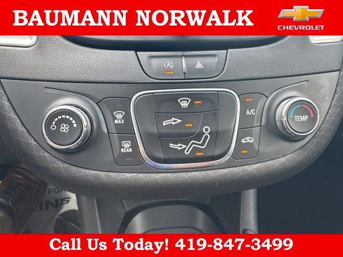 Used 2020 Chevrolet Malibu LS FWD image 26