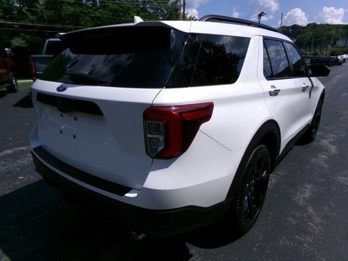 Used 2023 Ford Explorer ST-Line w/ Class IV Trailer Tow Package AWD/4WD image 9
