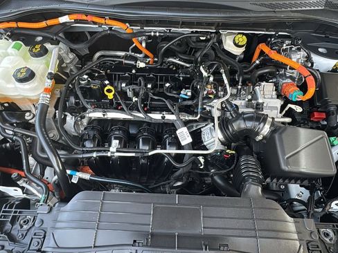 Certified 2022 Ford Escape SE image 25