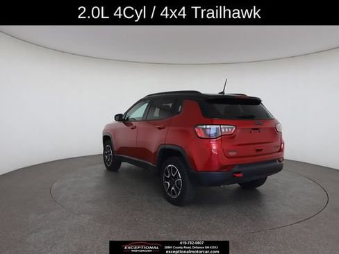 Used 2025 Jeep Compass Trailhawk AWD/4WD image 12