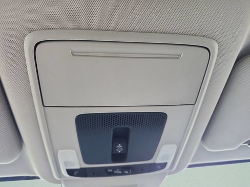 Used 2024 Honda CR-V EX image 17