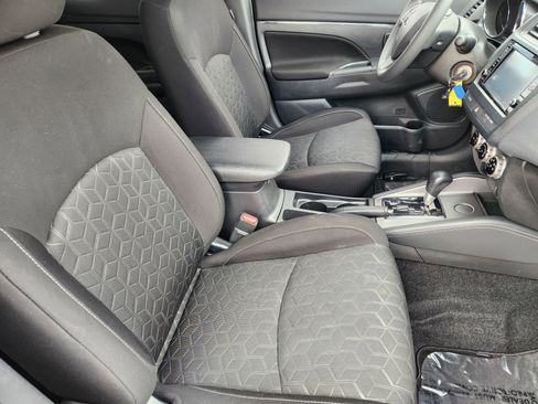 Used 2022 Mitsubishi Outlander Sport ES image 14