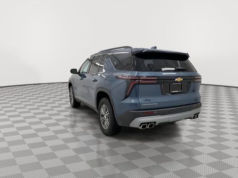 Certified 2025 Chevrolet Traverse LT image 8
