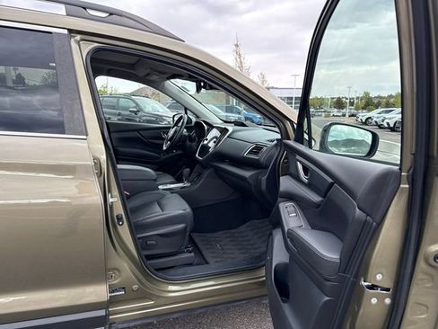 Used 2023 Subaru Ascent Limited w/ Technology Package AWD/4WD image 17
