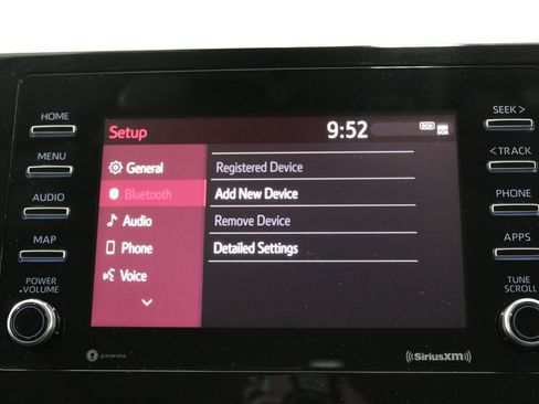 Used 2021 Toyota Camry LE image 39