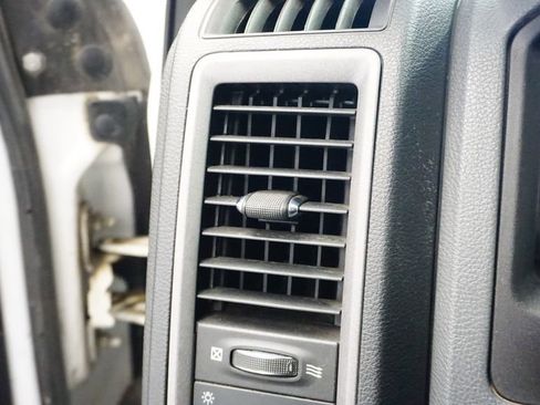 Used 2018 RAM 3500 Tradesman w/ Chrome Appearance Group image 38