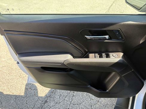 Certified 2024 Chevrolet Colorado LT w/ LT Convenience Package II image 21